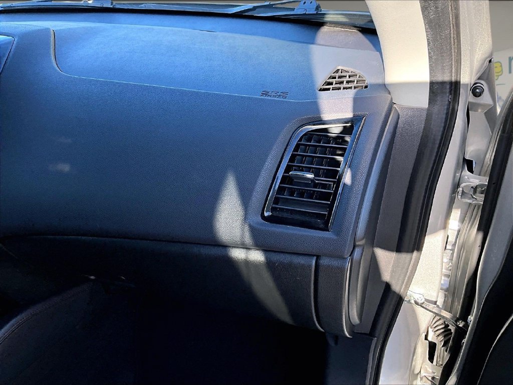Used 2025 Mitsubishi Outlander Sport SE AWD/4WD image 13