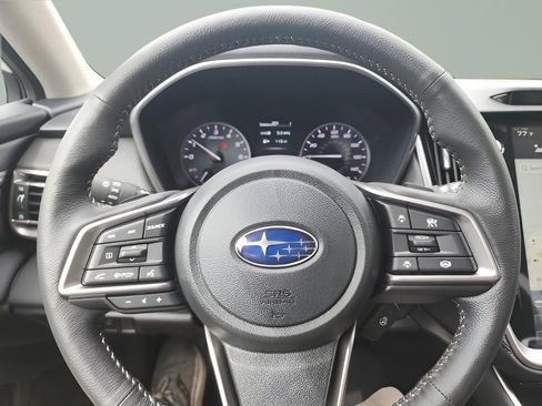 Used 2025 Subaru Outback Limited image 18