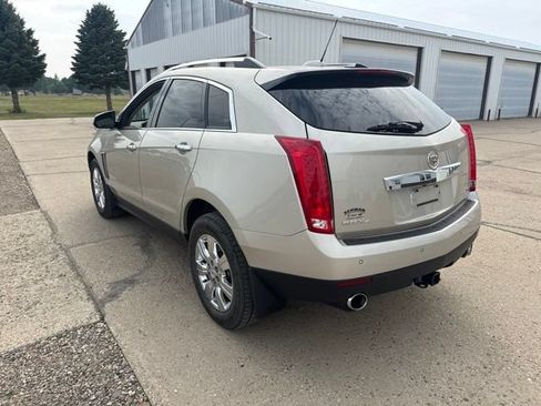 Used 2016 Cadillac SRX Luxury w/ Driver Awareness Package AWD/4WD image 9