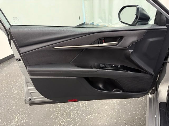 Certified 2025 Toyota Camry LE FWD image 10