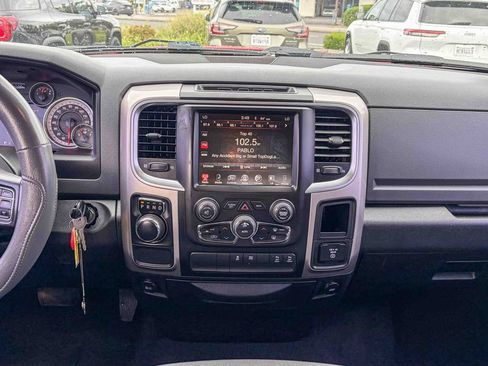 Used 2017 RAM 1500 Big Horn image 16