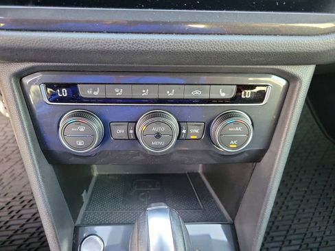 Used 2020 Volkswagen Tiguan SEL Premium R-Line w/ 3rd Row Seat Package image 40