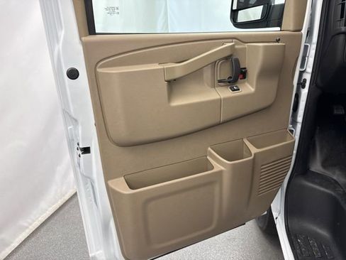New 2026 GMC Savana 2500 w/ Driver Convenience Package RWD image 13