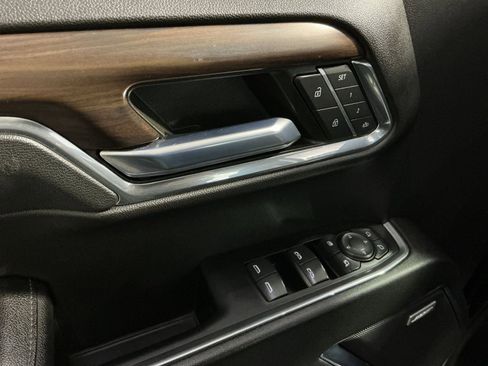 Used 2023 GMC Sierra 1500 SLT w/ SLT Premium Package image 23