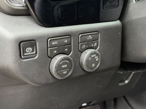 New 2026 Chevrolet Silverado 1500 LT AWD/4WD image 15