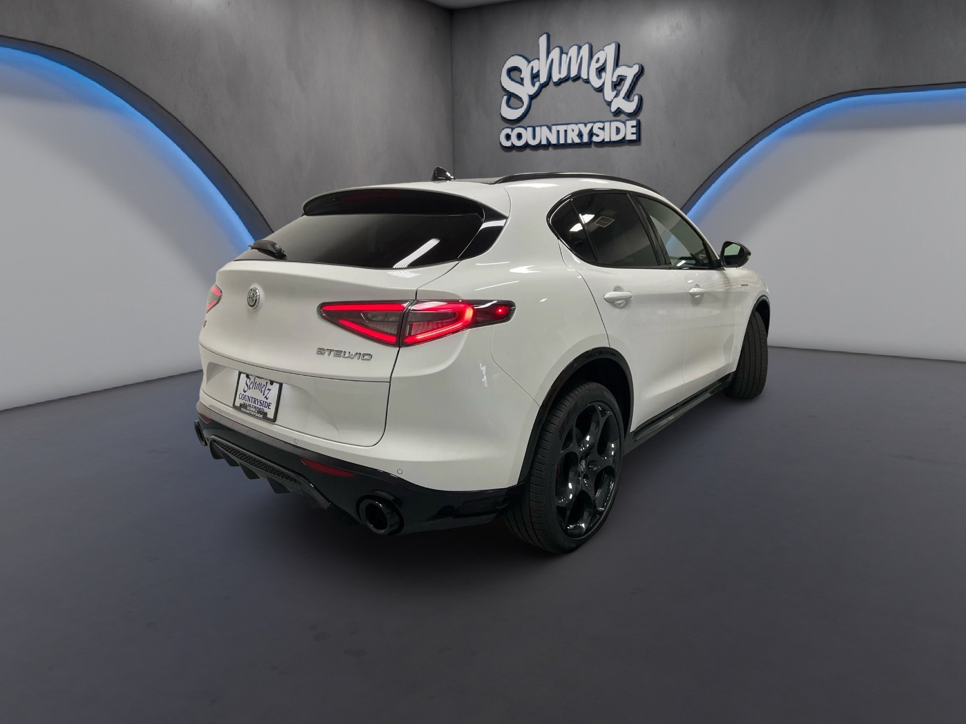 New 2026 Alfa Romeo Stelvio Sprint AWD/4WD image 9