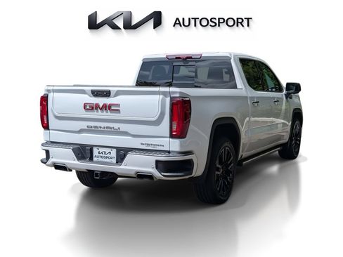 Used 2023 GMC Sierra 1500 Denali w/ Denali Reserve Package AWD/4WD image 10