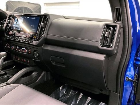 New 2026 Nissan Frontier SV w/ All-Weather Content Package AWD/4WD image 33