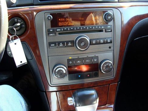 Used 2007 Saturn Aura XR w/ Premium Trim Pkg image 14