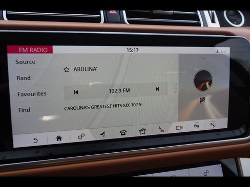 Used 2018 Land Rover Range Rover Autobiography image 44