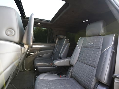 Used 2025 Cadillac Escalade V w/ LPO, Floor Liner Package image 16