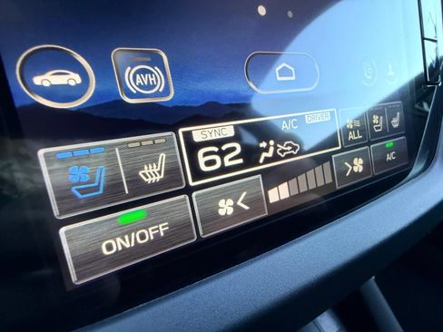 Used 2025 Subaru Forester Touring AWD/4WD image 18