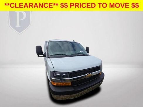 New 2025 Chevrolet Express 3500 w/ Power Convenience Package RWD image 13