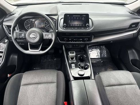 Used 2024 Nissan Rogue SV AWD/4WD image 14