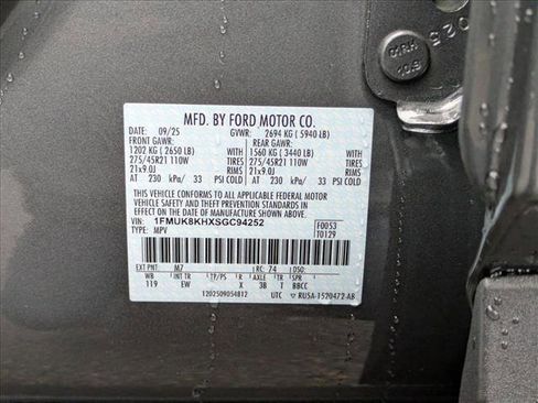 New 2025 Ford Explorer ST-Line w/ Premium Package image 20