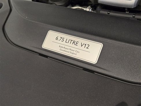 New 2025 Rolls-Royce Ghost Black Badge image 31