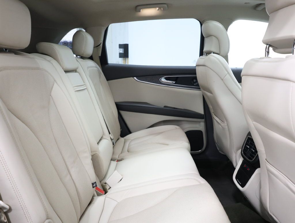 Used 2019 Lincoln Nautilus Reserve AWD/4WD image 24