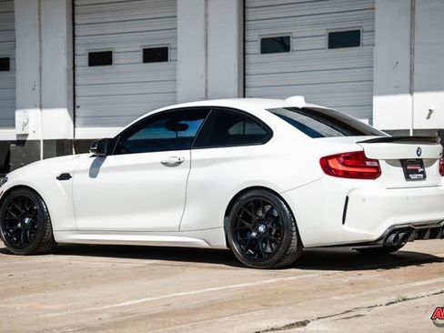 Used 2017 BMW M2 image 7