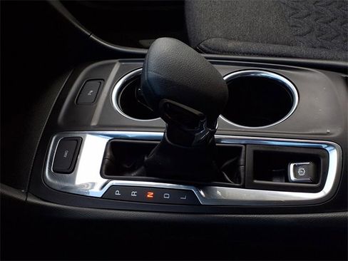 Used 2023 Chevrolet Equinox LT w/ LPO, Floor Liner Package image 16