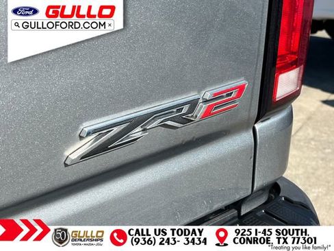 Used 2025 Chevrolet Silverado 2500 ZR2 w/ Technology Package AWD/4WD image 8