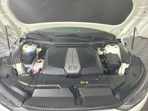 Used 2024 Kia EV6 Light RWD image 31