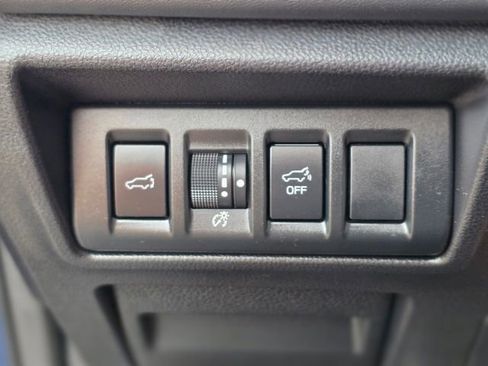 Certified 2023 Subaru Outback Limited image 42