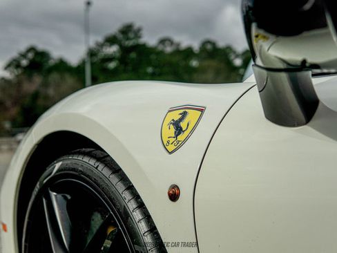 Used 2017 Ferrari 488 Spider RWD image 79