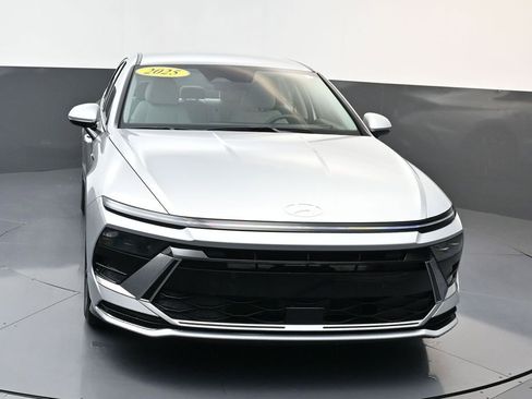 Certified 2025 Hyundai Sonata SEL image 8