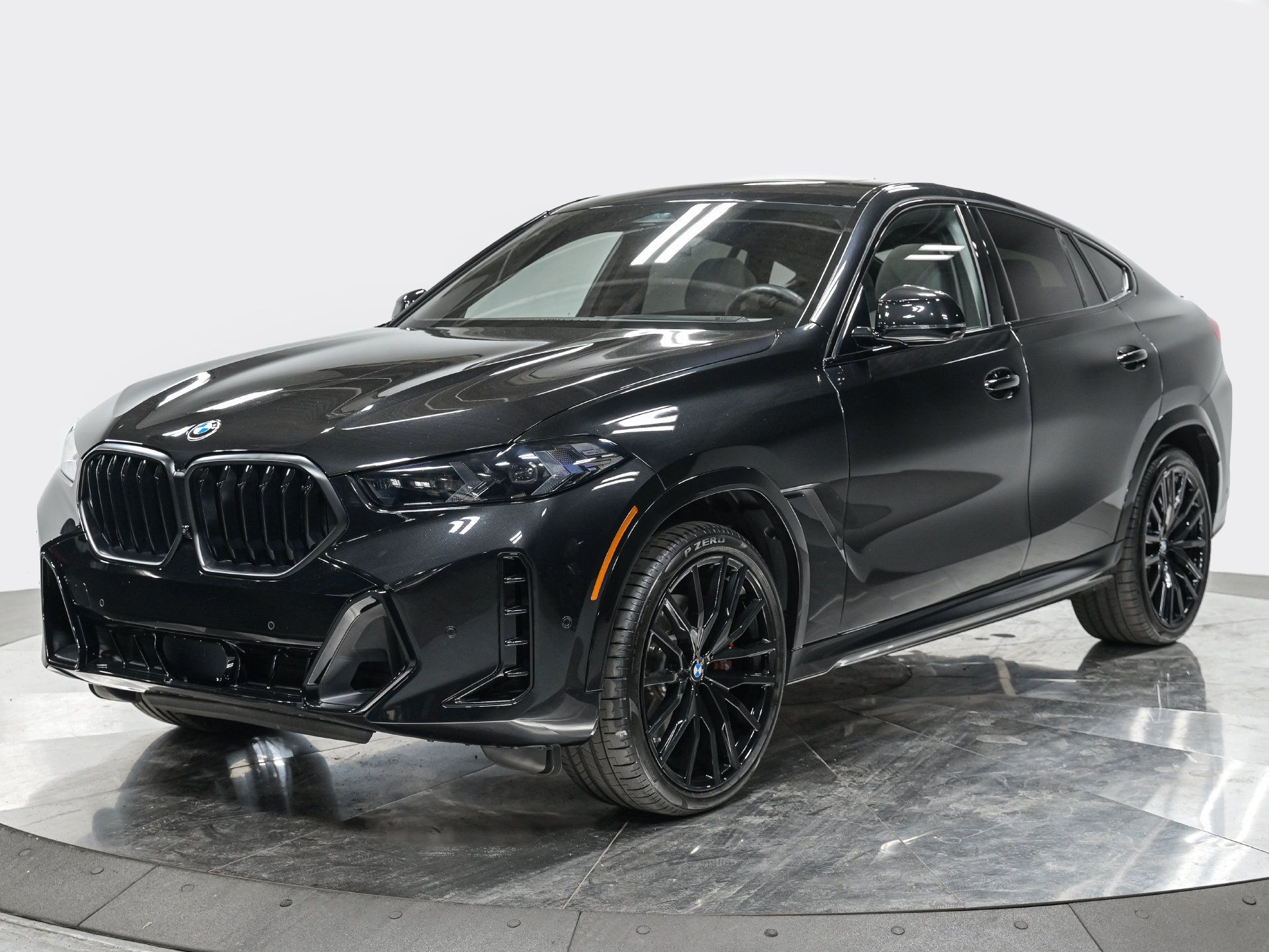 Used 2026 BMW X6 xDrive40i w/ Climate Comfort Package AWD/4WD image 1
