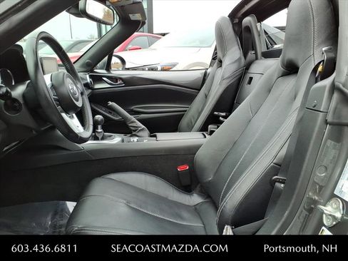 Used 2020 MAZDA MX-5 Miata RF Grand Touring image 6