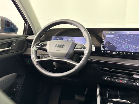 New 2026 Audi Q3 quattro 2.0T AWD/4WD image 28