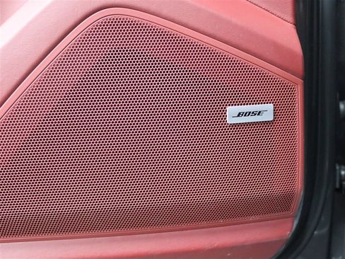 Used 2019 Porsche Cayenne S image 25