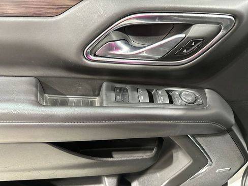 Used 2022 Chevrolet Tahoe Z71 w/ Off-Road Capability Package image 15