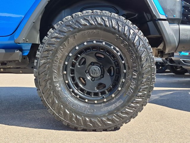 Used 2024 Jeep Wrangler Unlimited Rubicon 4xe AWD/4WD image 24