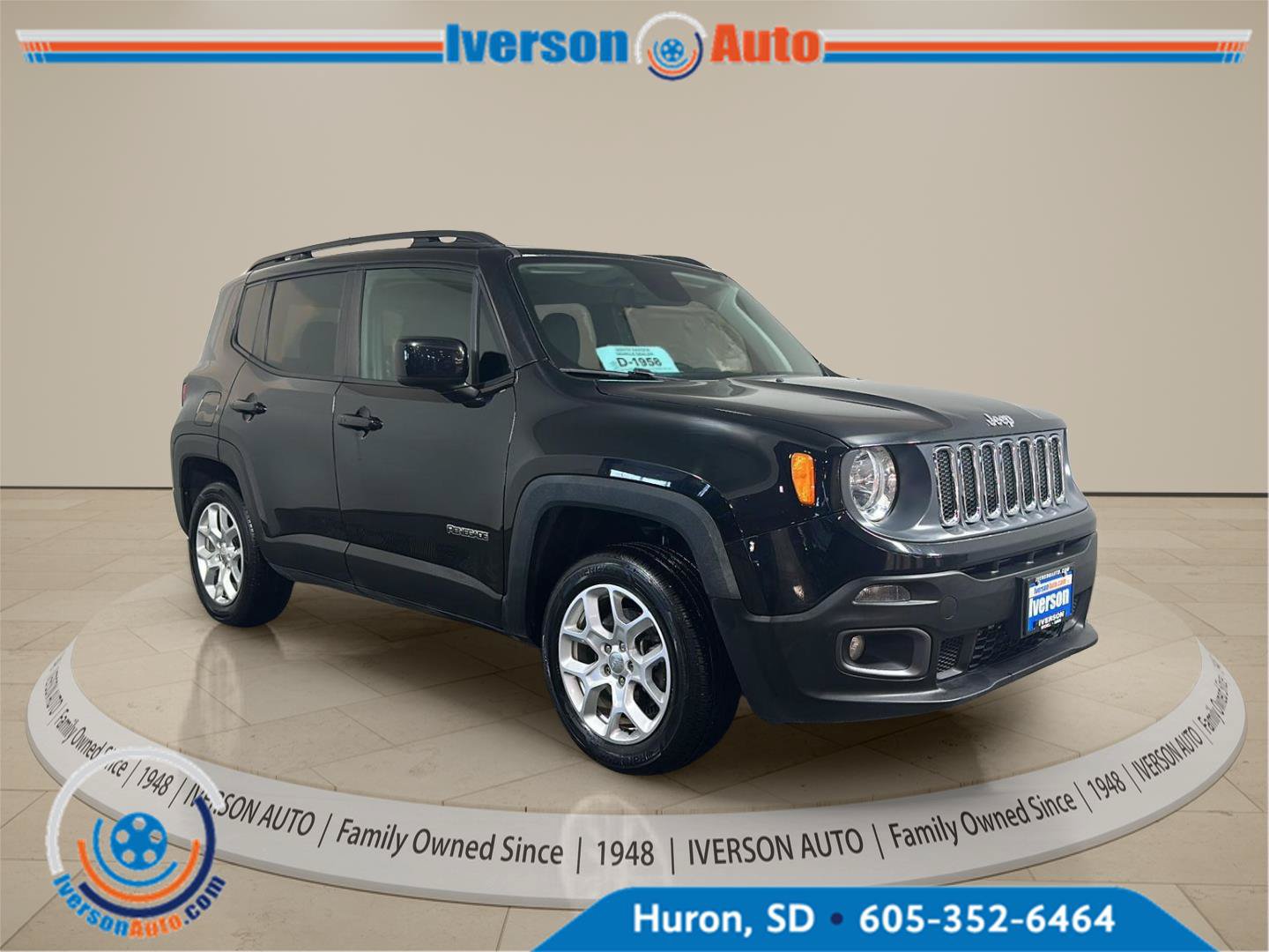 Used 2018 Jeep Renegade Latitude w/ Cold Weather Group AWD/4WD image 1