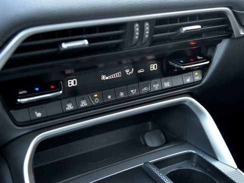 Certified 2024 MAZDA CX-90 Plug-In Hybrid w/ Premium Pkg image 24