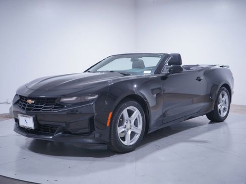 Used 2023 Chevrolet Camaro LT image 6