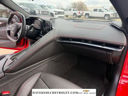 Certified 2020 Chevrolet Corvette Stingray Premium Cpe w/ 3LT Preferred Equipment Group image 17