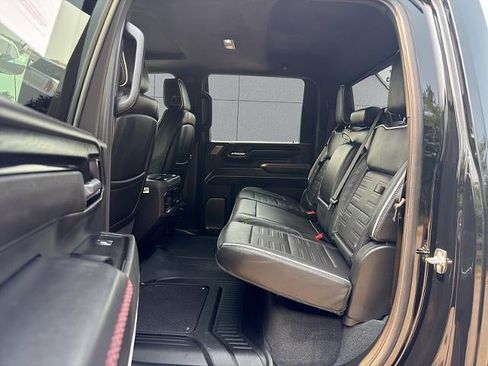 Used 2025 GMC Sierra 2500 AT4X AWD/4WD image 25
