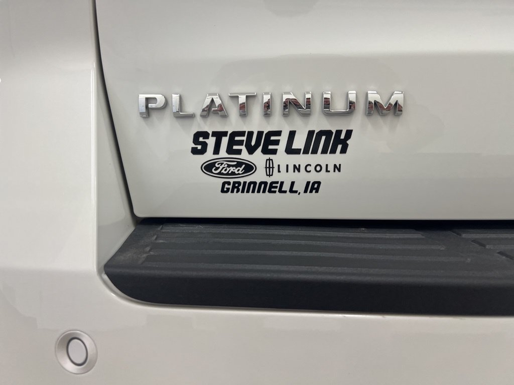 Used 2024 Ford Expedition Max Platinum AWD/4WD image 11