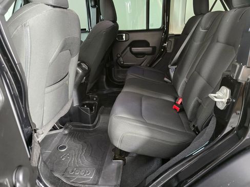 Used 2023 Jeep Wrangler Sport image 37