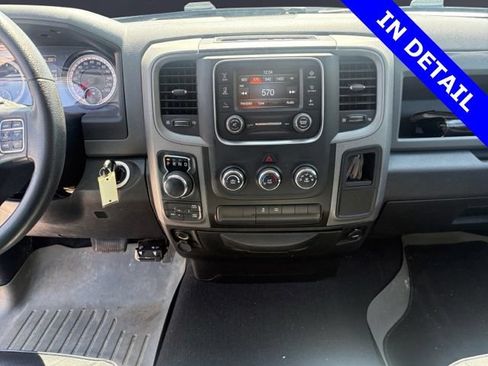 Used 2018 RAM 1500 Express w/ Express Value Package AWD/4WD image 10