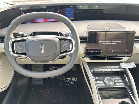 New 2026 Lincoln Nautilus Premier w/ Equipment Group 102A image 23