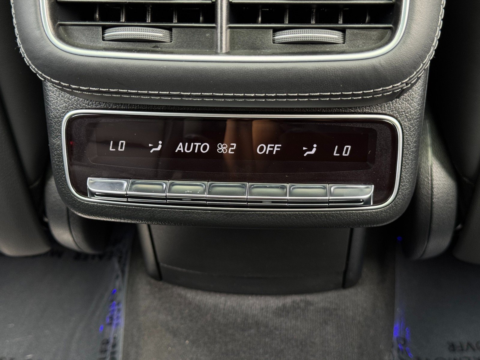 Used 2025 Mercedes-Benz GLS 63 AMG 4MATIC image 50