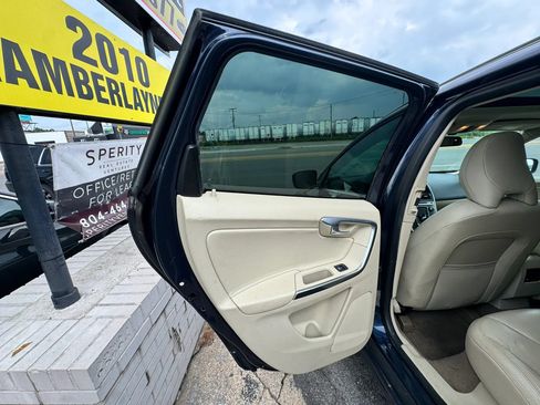 Used 2014 Volvo XC60 T6 AWD/4WD image 13