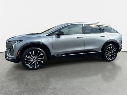New 2025 Cadillac Optiq Sport 1 w/ LPO, Floor Liner Package