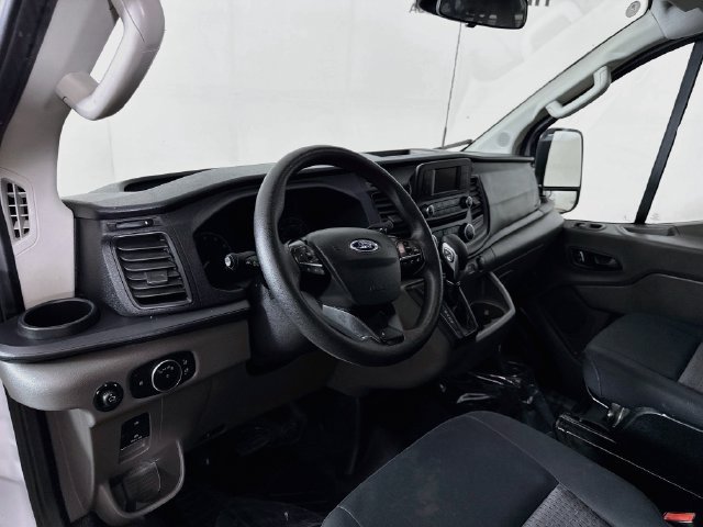Used 2025 Ford Transit 250 Low Roof w/ Exterior Upgrade Package RWD image 9