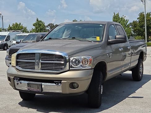 Used 2008 Dodge Ram 3500 Truck Laramie w/ Trailer Tow Group AWD/4WD image 2
