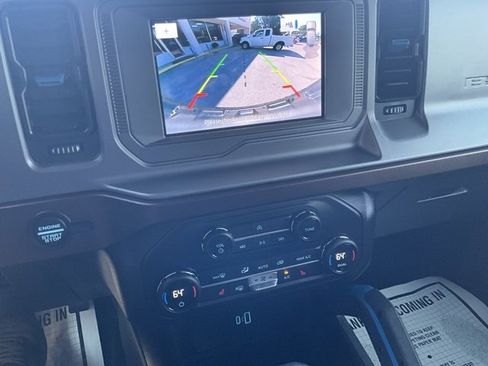Used 2021 Ford Bronco Outer Banks image 7