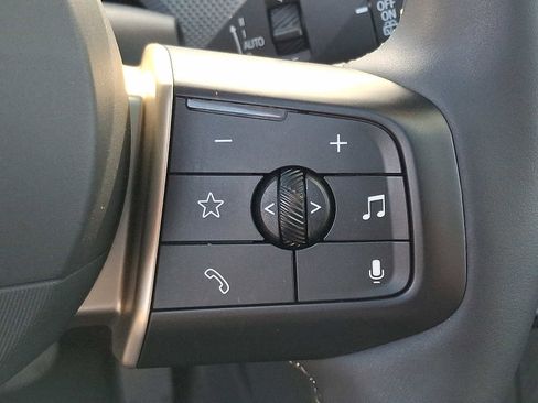 Used 2025 MINI Cooper 2-Door Hardtop image 23